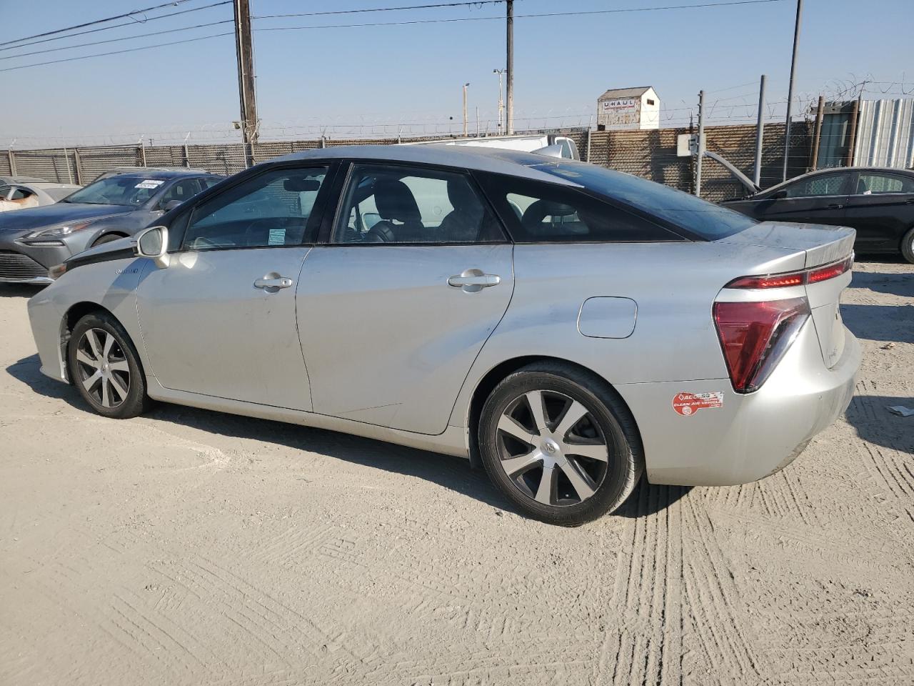 VIN JTDBVRBD8HA001157 2017 TOYOTA MIRAI no.2