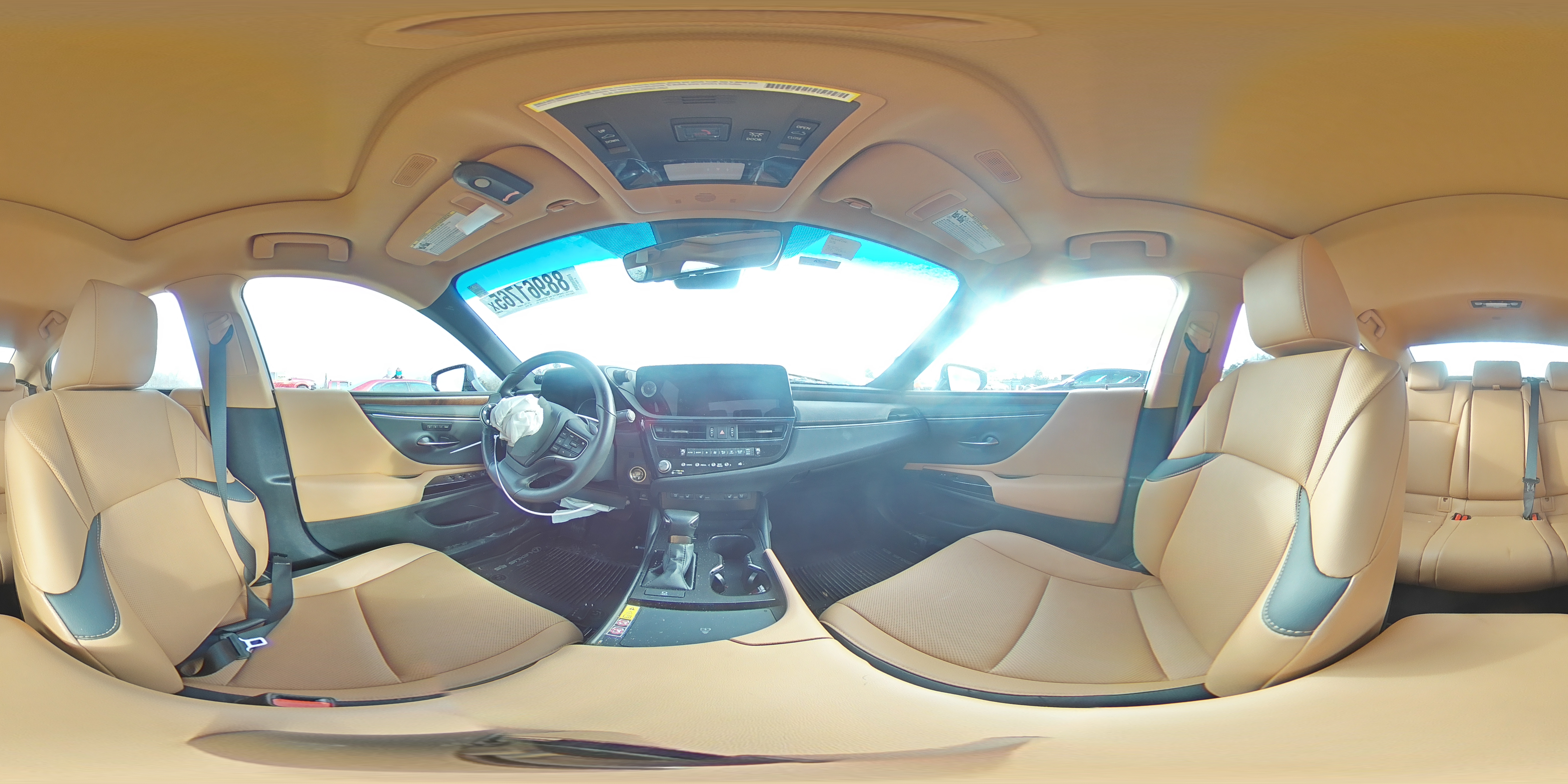 2024 Lexus ES - Image 13