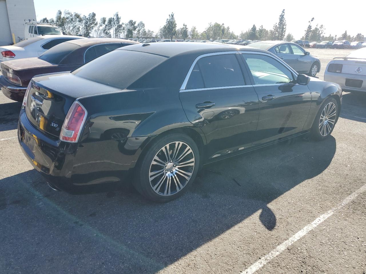 2013 Chrysler 300 - Image 3