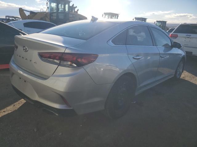  HYUNDAI SONATA 2018 Серебристый