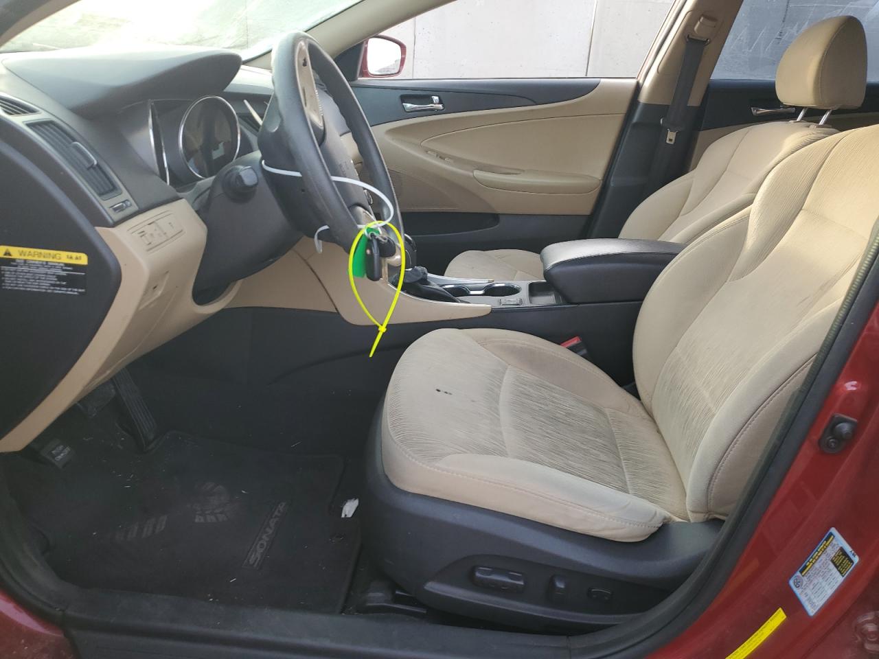 2014 Hyundai Sonata - Image 7