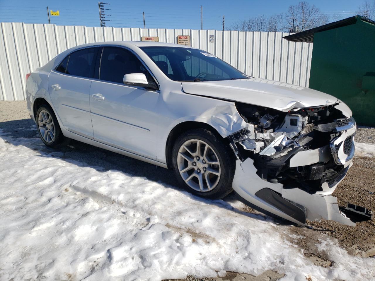 2016 Chevrolet Malibu - Image 4