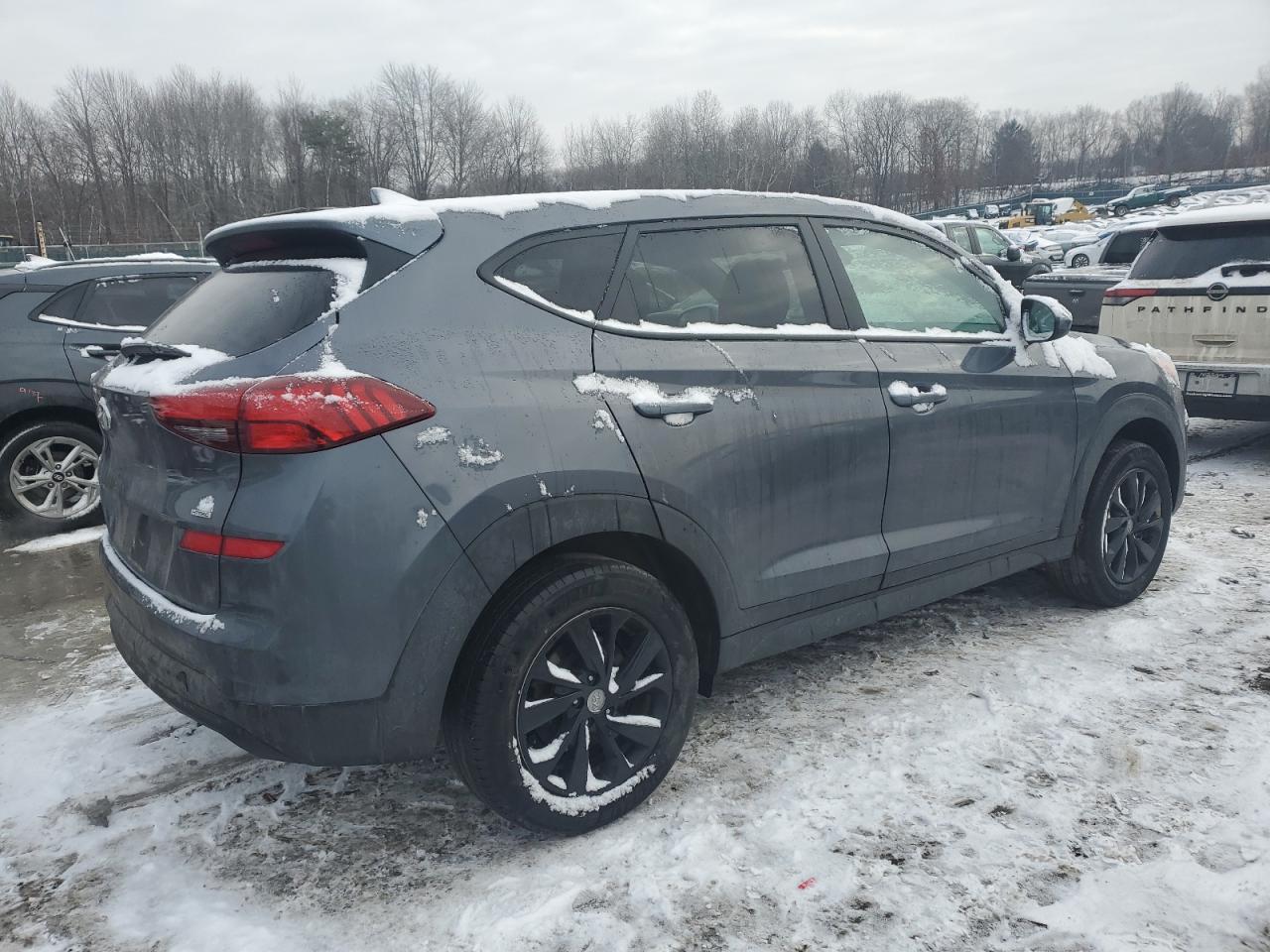 2021 Hyundai Tucson - Image 3
