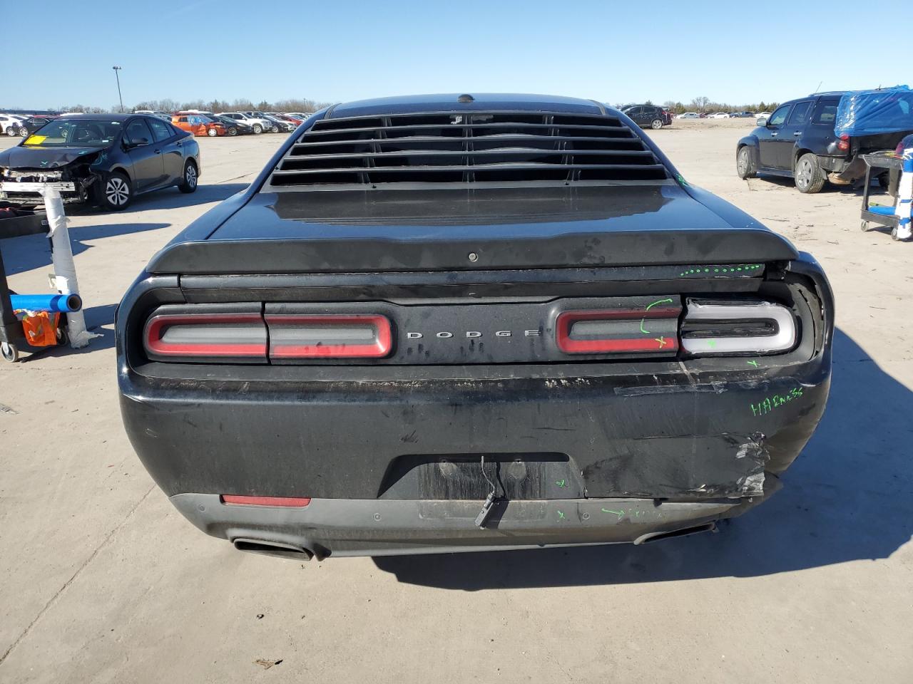 2016 Dodge Challenger - Image 6