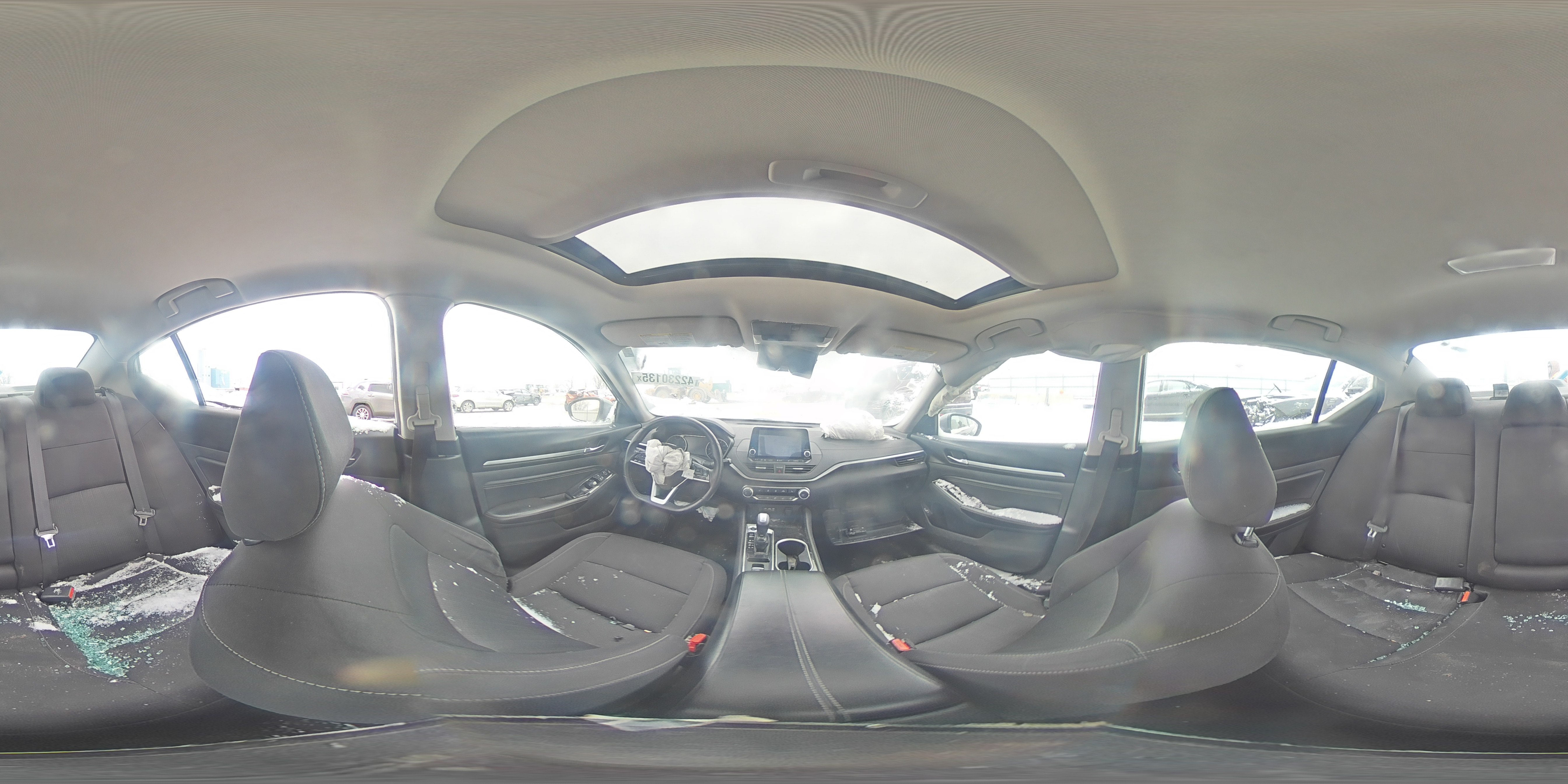 2021 Nissan Altima - Image 13