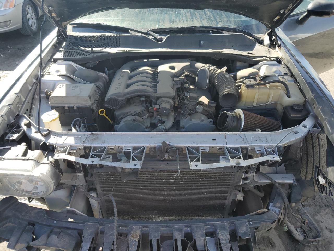 2010 Dodge Challenger - Image 12