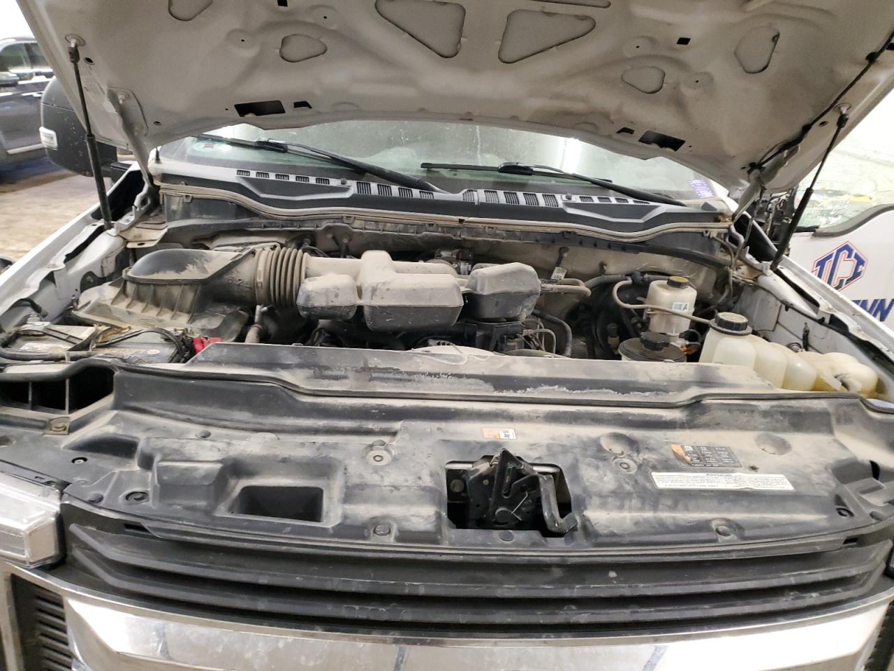 2019 Ford F250 - Image 11