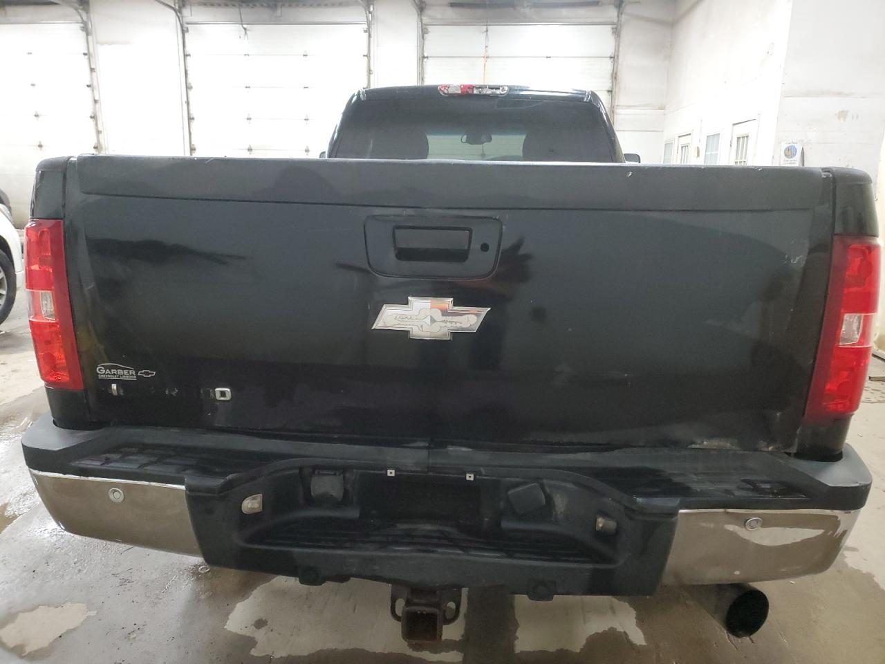 2008 Chevrolet Silverado - Image 6