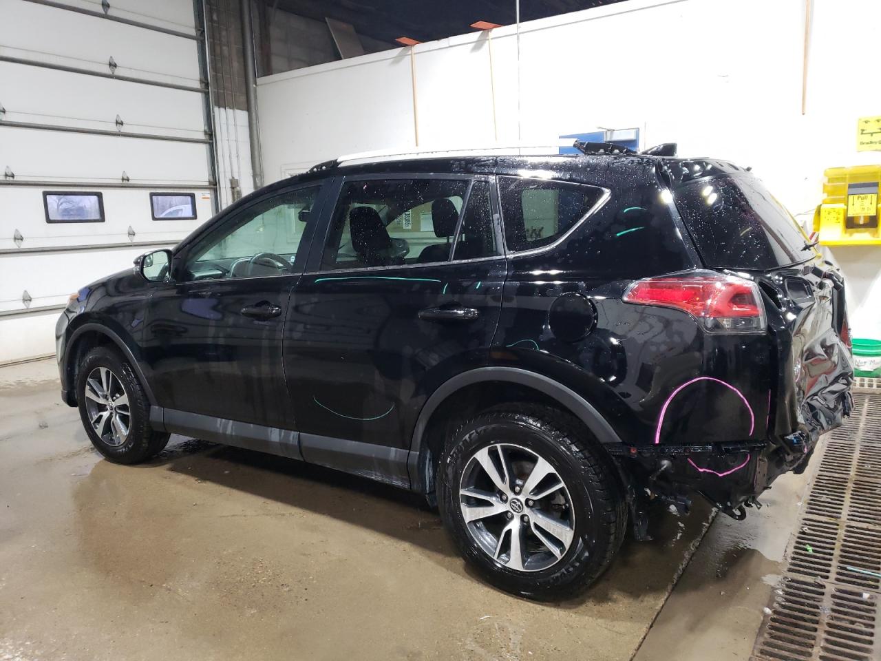 2016 Toyota RAV 4 - Image 2