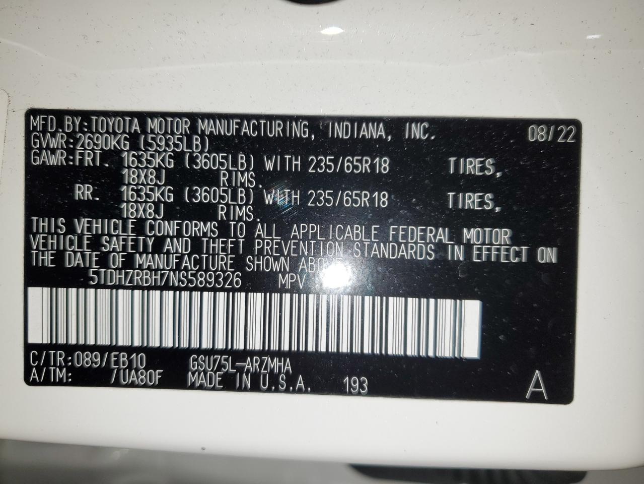 2022 Toyota Highlander - Image 13