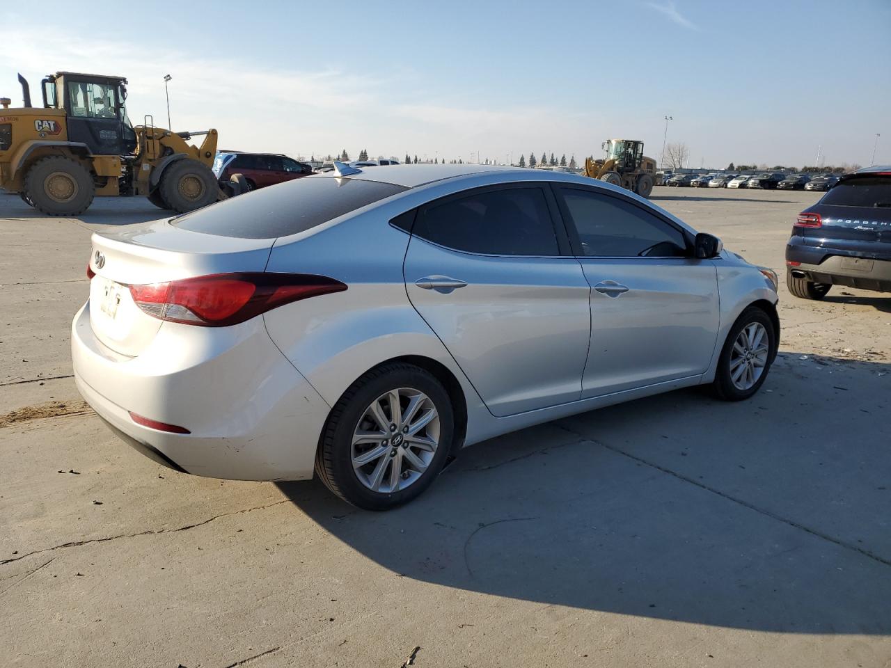 2015 Hyundai Elantra - Image 3