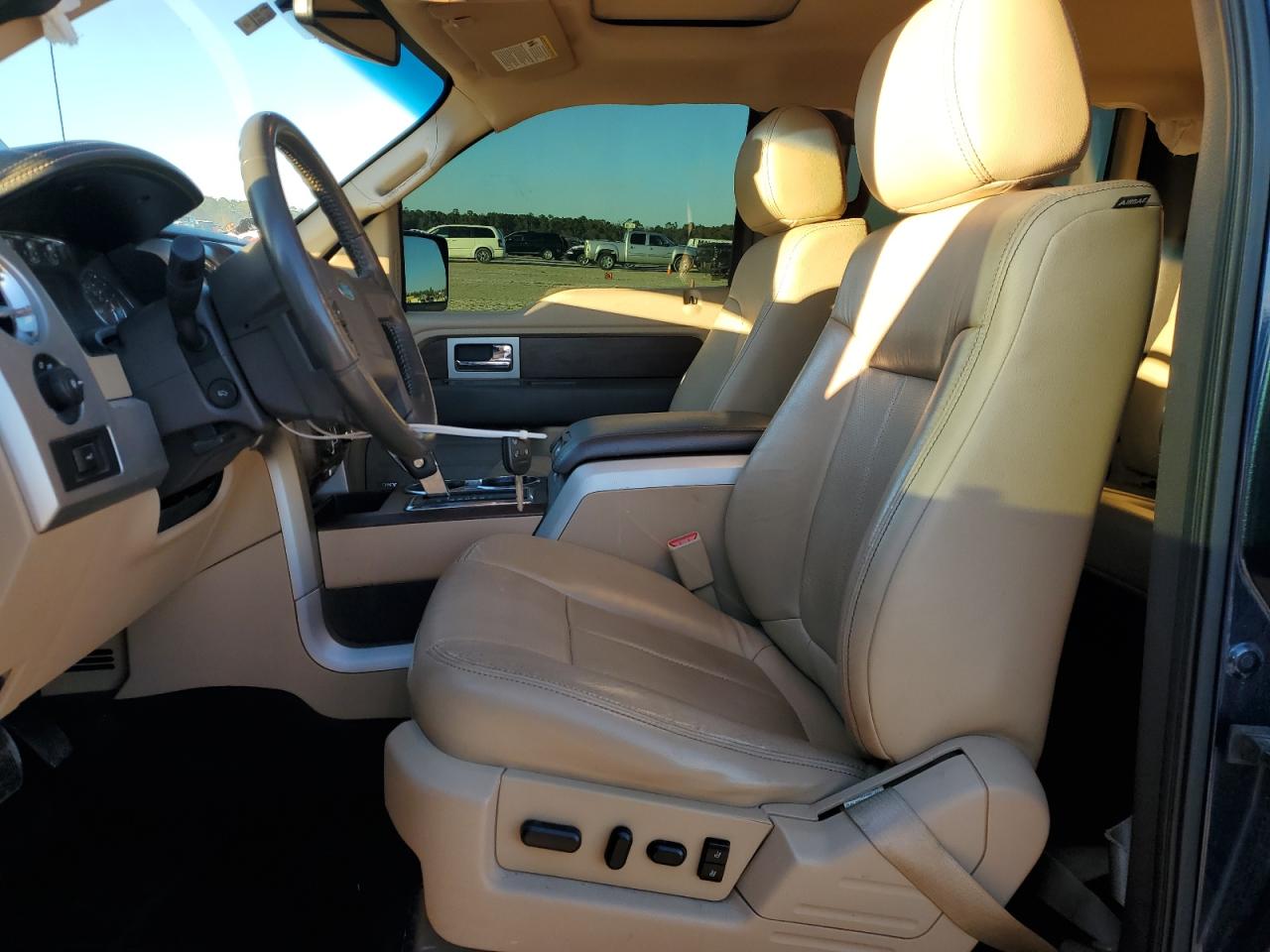 2014 Ford F-150 - Image 7