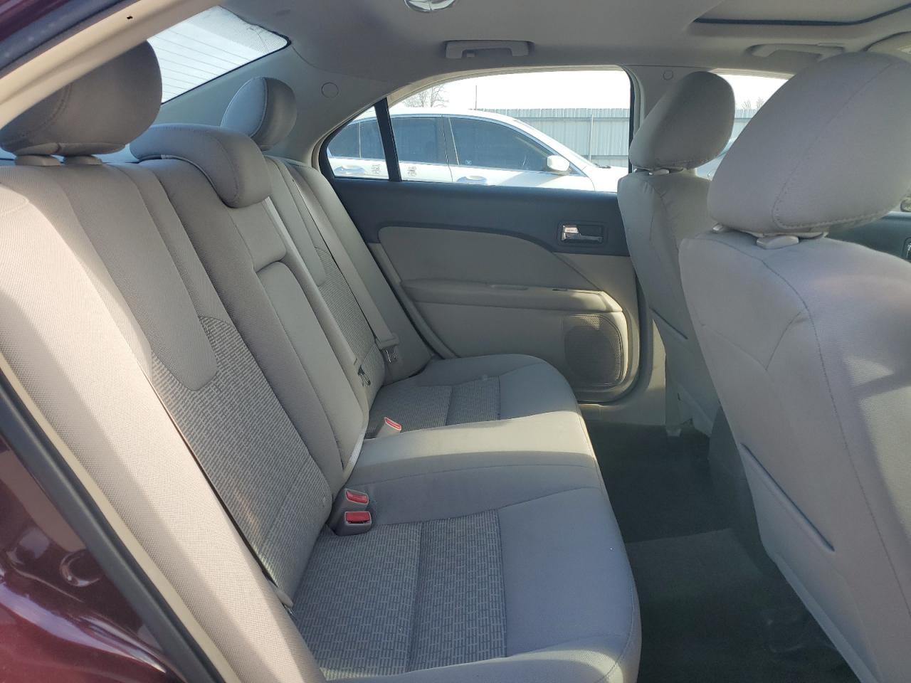 2011 Ford Fusion - Image 10