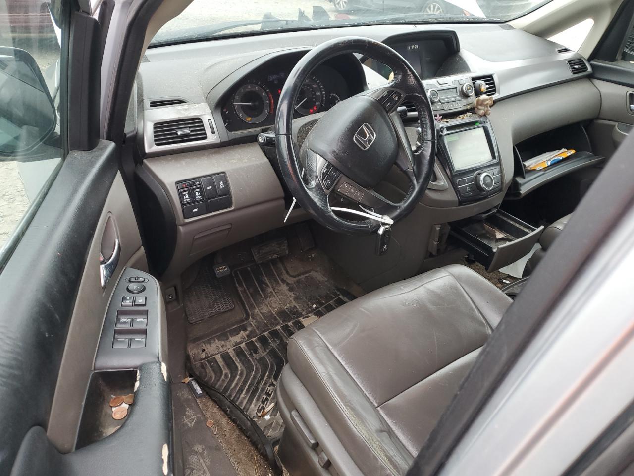 2014 Honda Odyssey - Image 8
