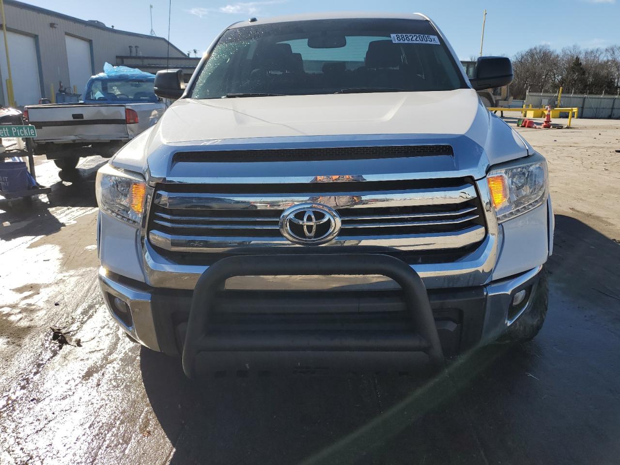 2017 Toyota Tundra - Image 5
