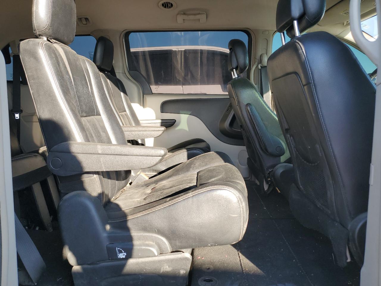 2013 Chrysler Town & Country Touring VIN: 2C4RC1BG1DR742546 Lot: 87854755