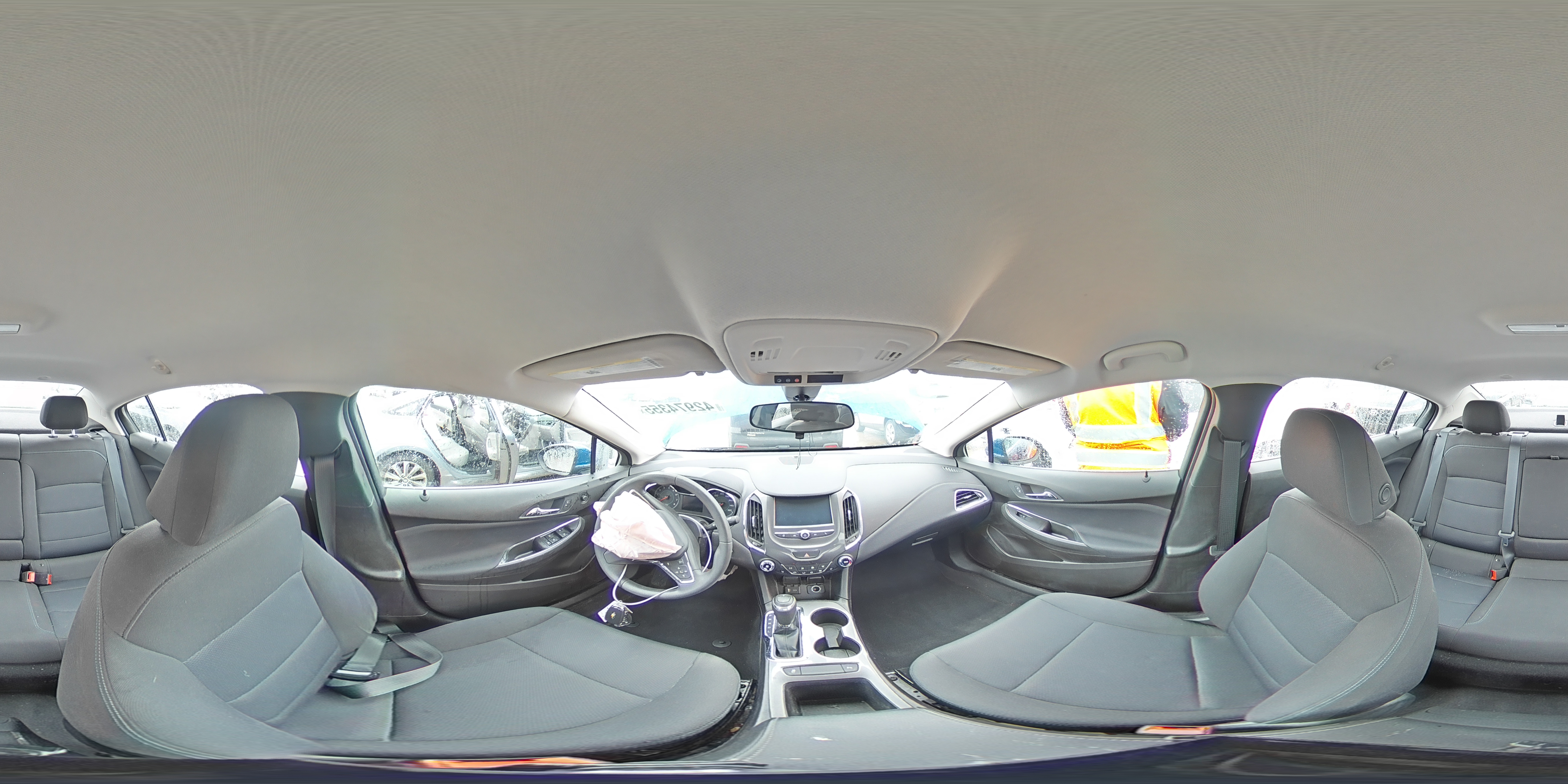 2018 Chevrolet Cruze - Image 15