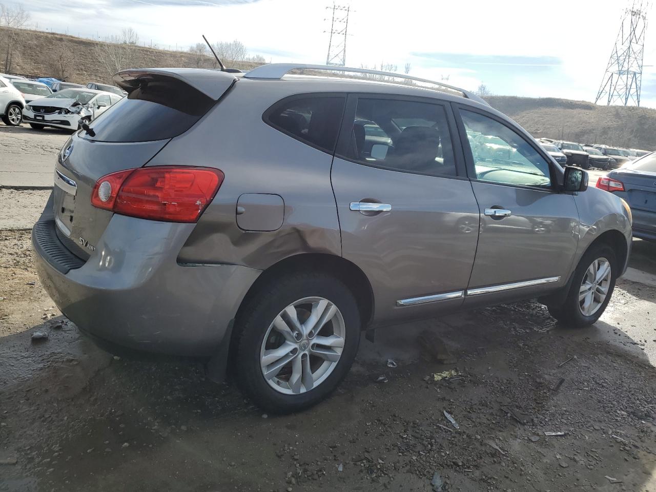 2013 Nissan Rogue - Image 3