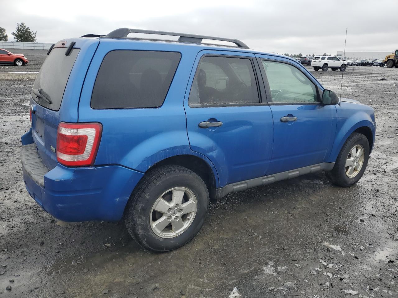 2011 Ford Escape - Image 3