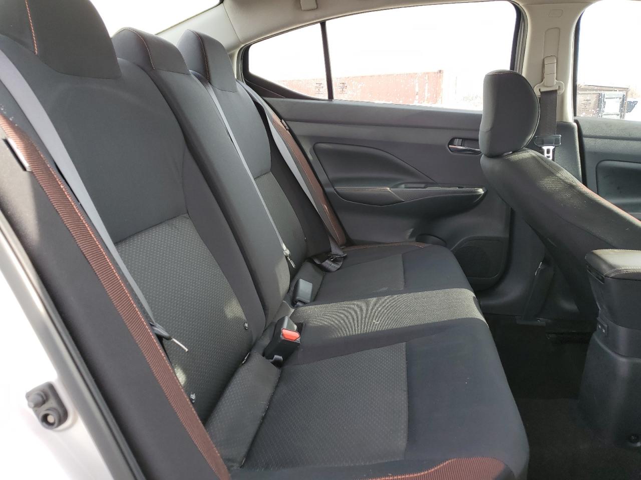 2020 Nissan Versa - Image 10