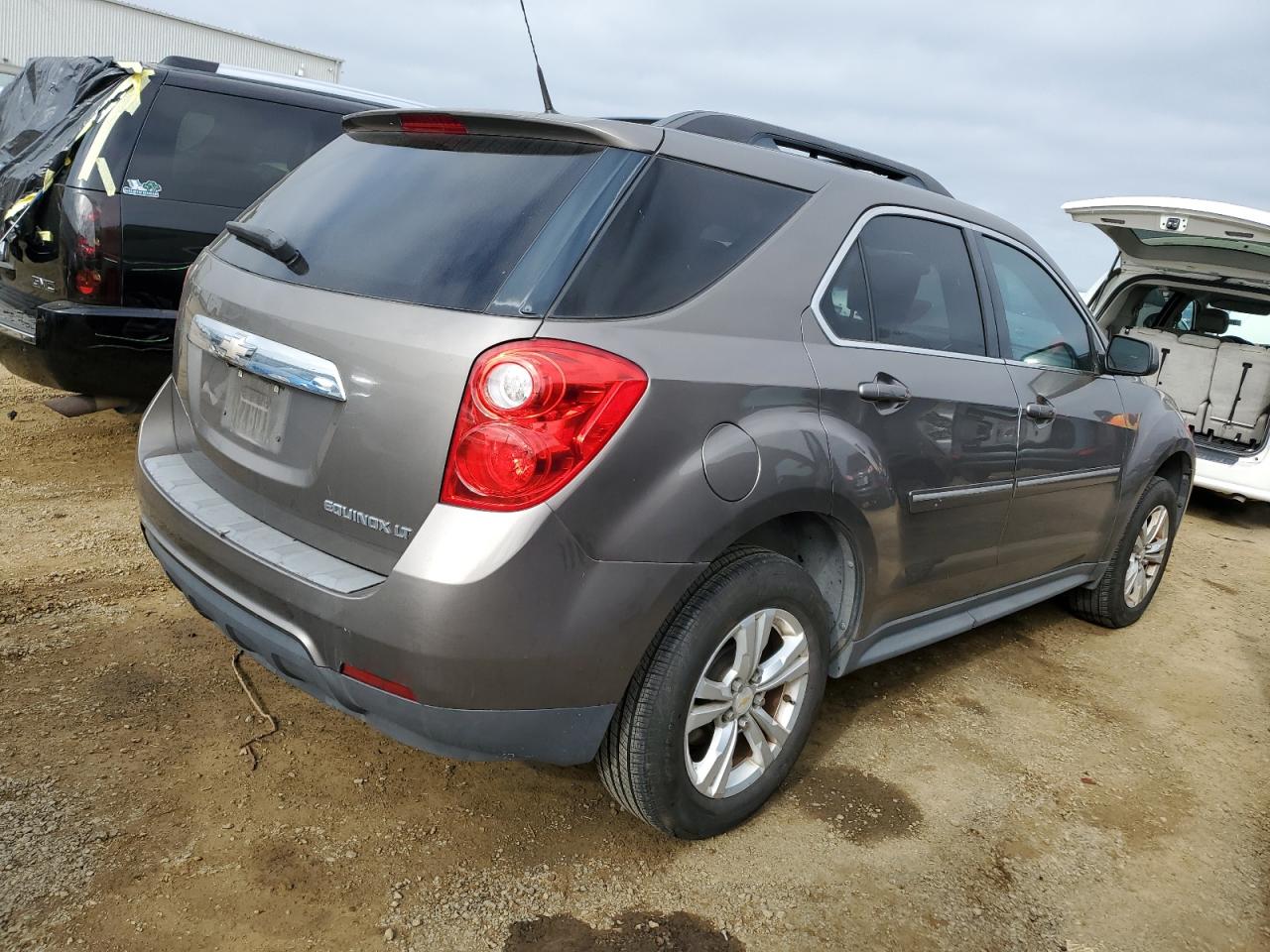 2011 Chevrolet Equinox - Image 3