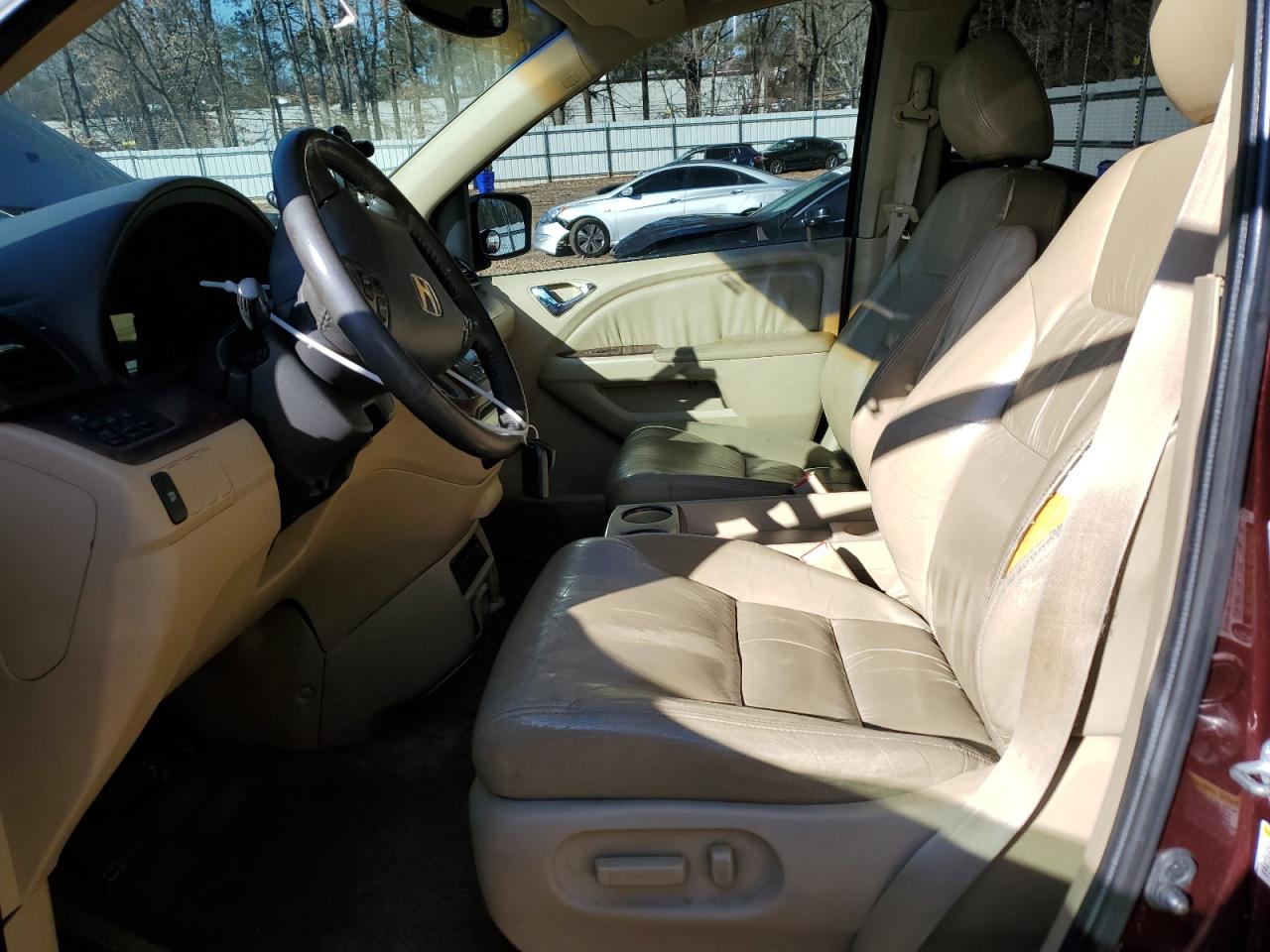 2008 Honda Odyssey - Image 7