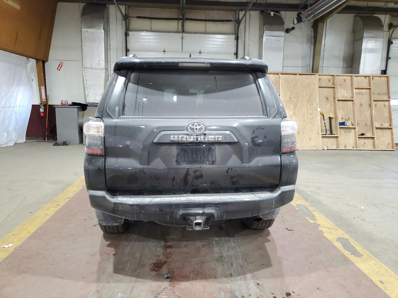2021 Toyota 4Runner - Image 6
