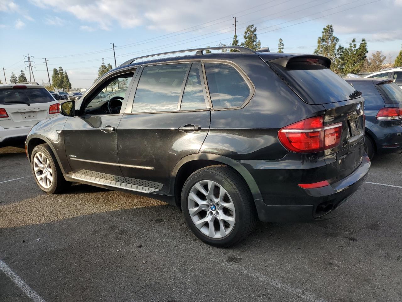 2012 BMW X5 - Image 2