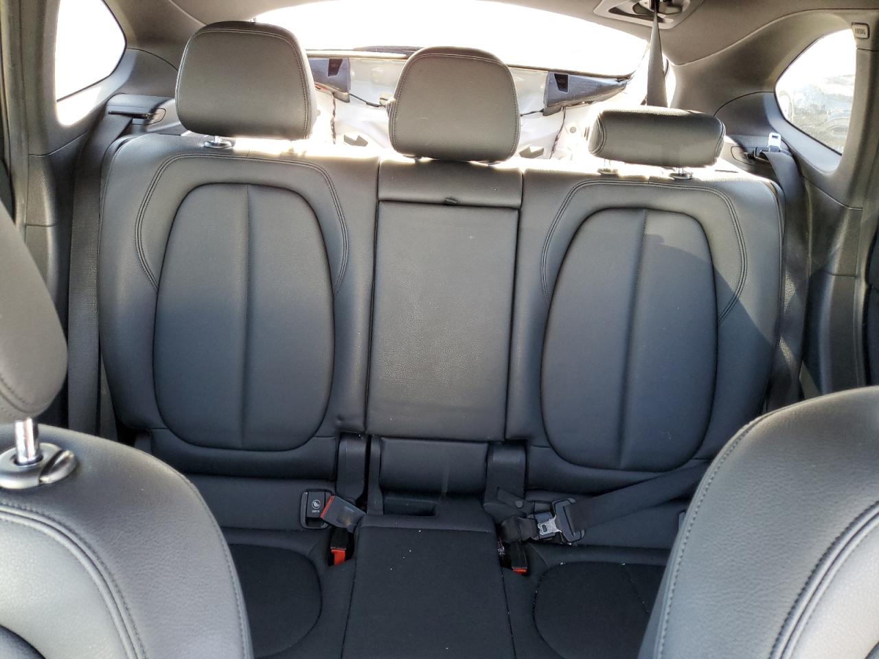 2016 BMW X1 - Image 10