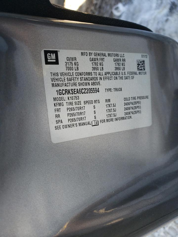 2012 Chevrolet Silverado - Image 13