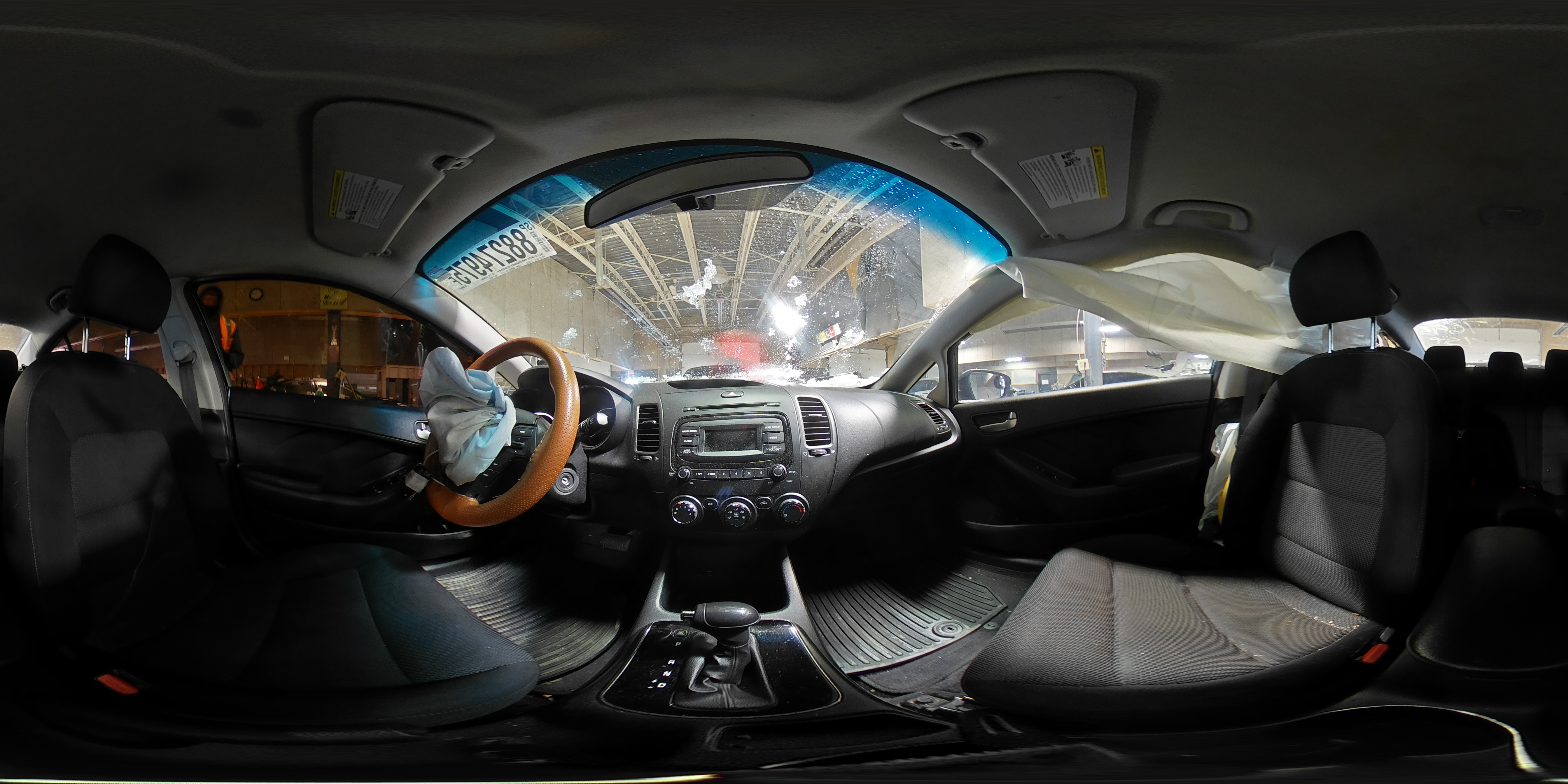 2017 Kia Forte - Image 13