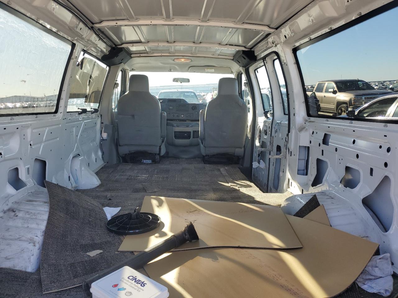 2012 Ford Econoline - Image 10