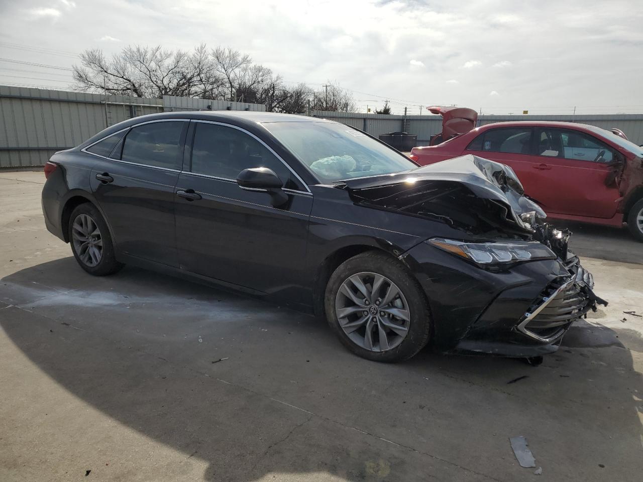 2021 Toyota Avalon - Image 4