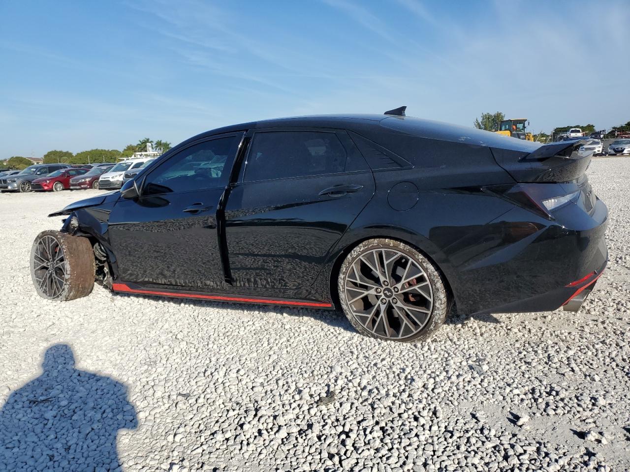 2022 Hyundai Elantra - Image 2