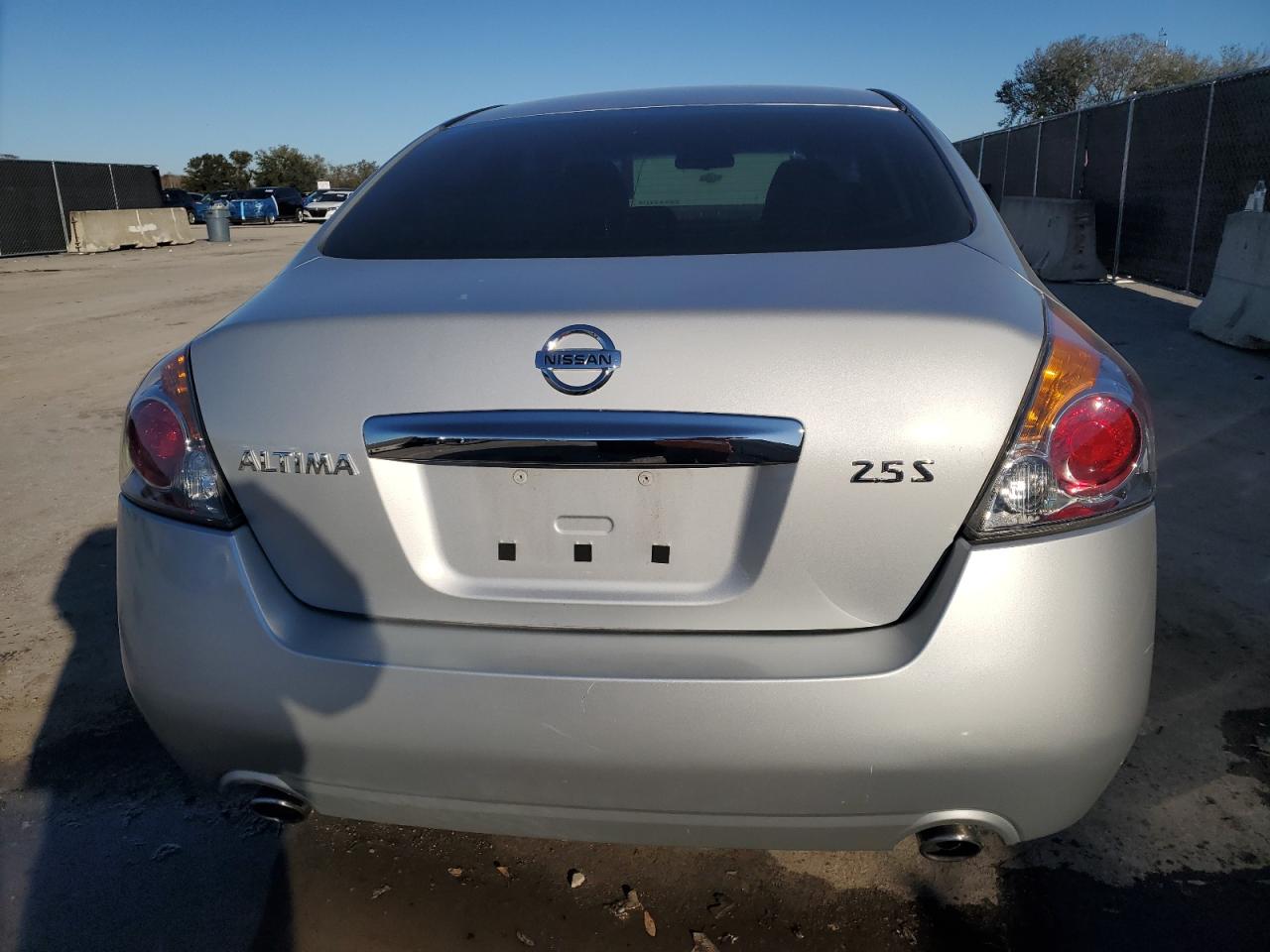 2012 Nissan Altima - Image 6