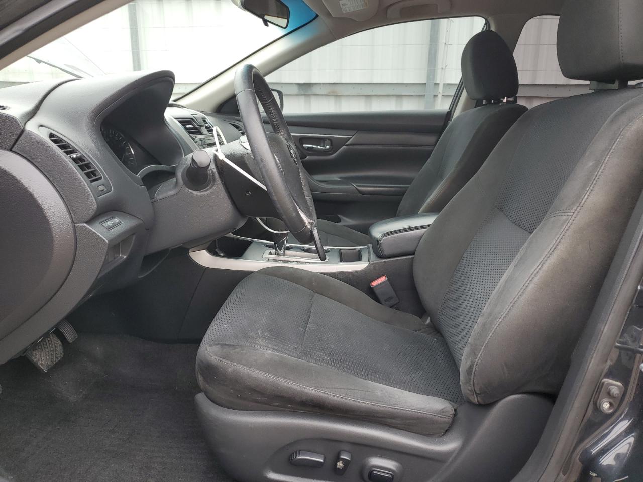 2015 Nissan Altima - Image 7