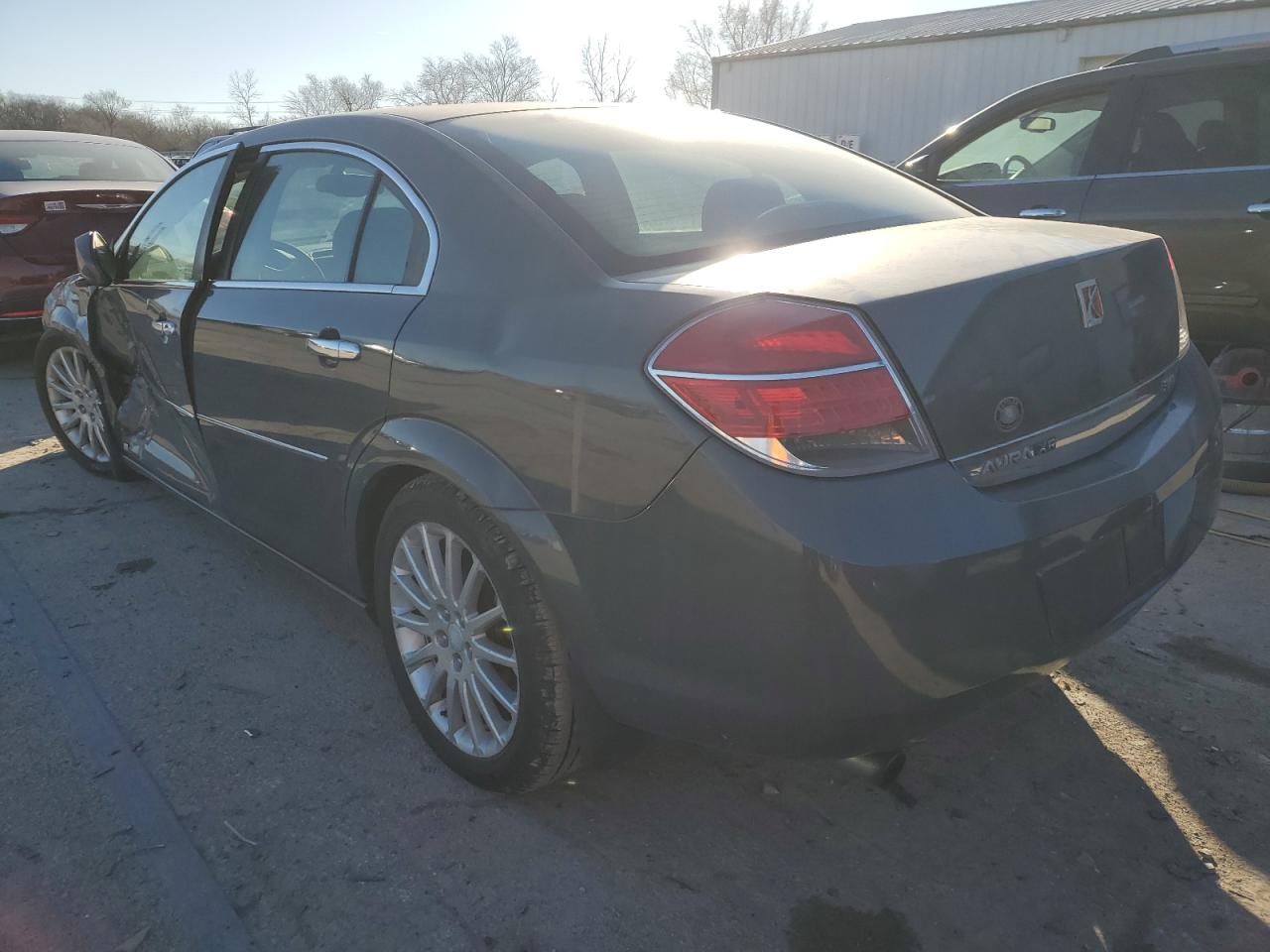 2008 Saturn Aura - Image 2