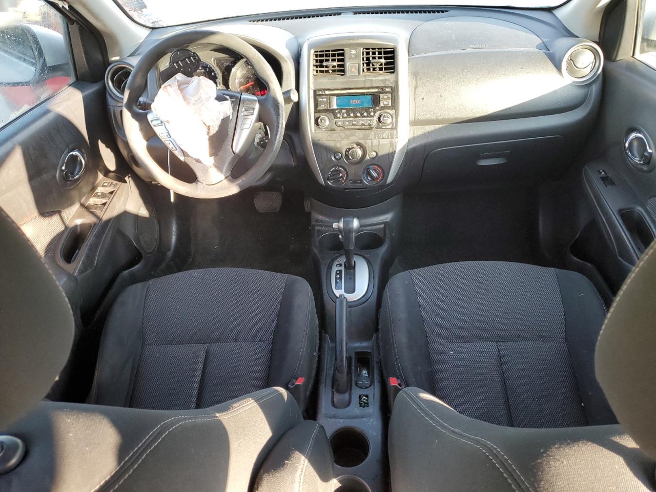 2016 Nissan Versa - Image 8