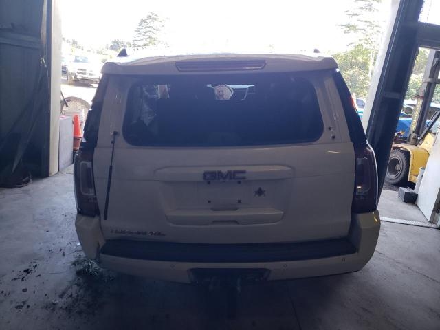 Parquets GMC YUKON 2016 Biały
