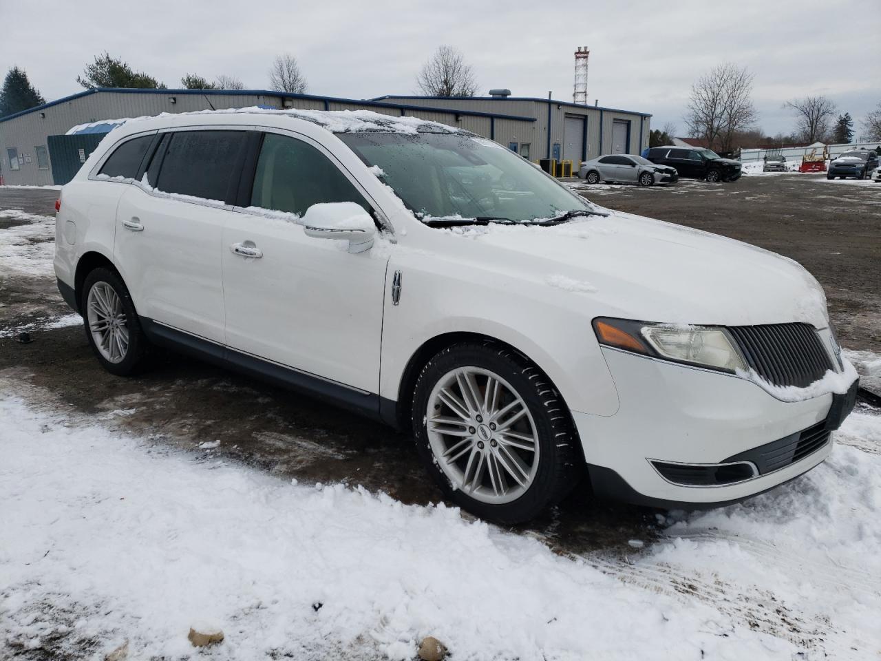 VIN 2LMHJ5AT7DBL55855 2013 LINCOLN MKT no.4