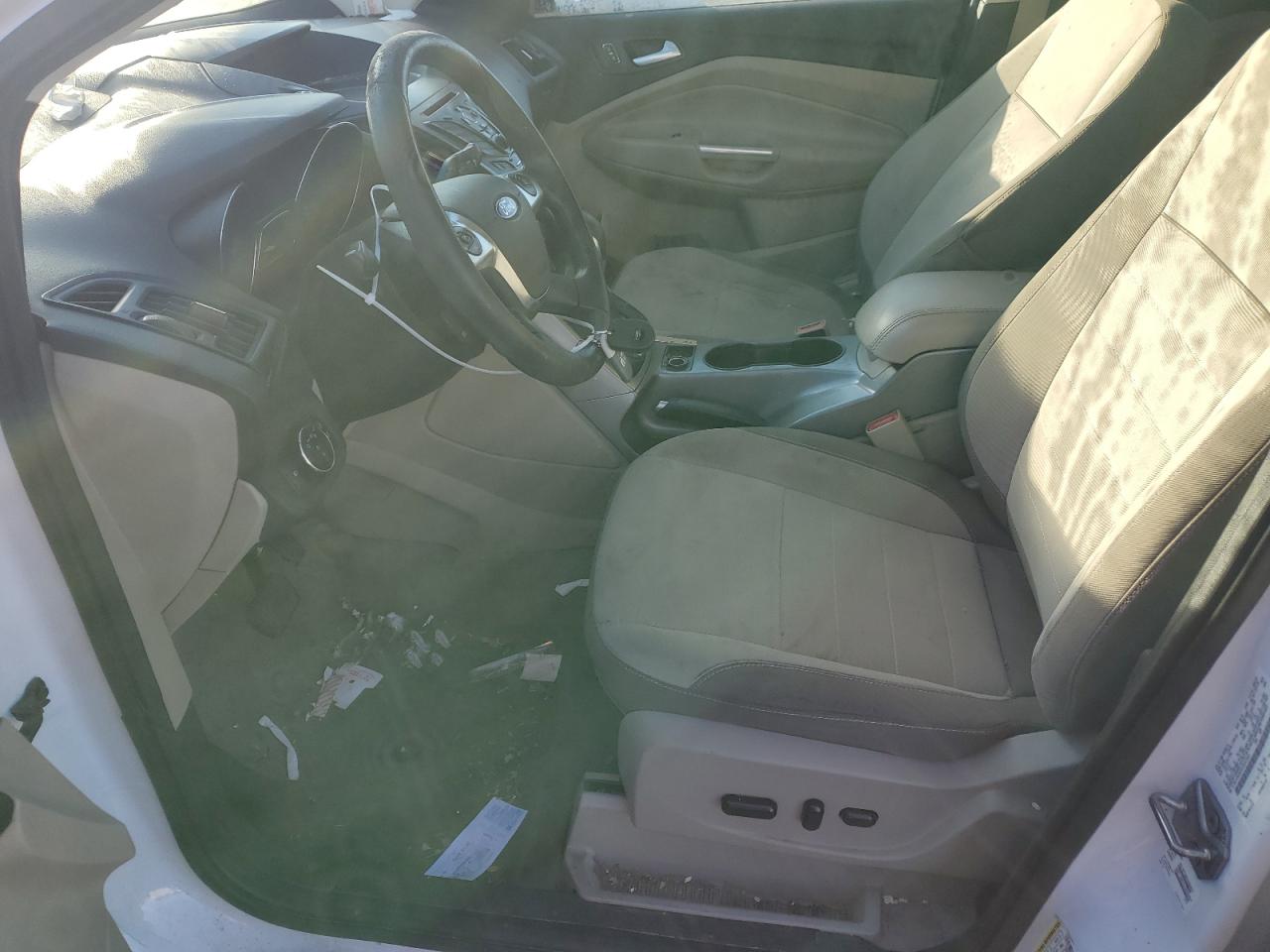 2014 Ford Escape - Image 7