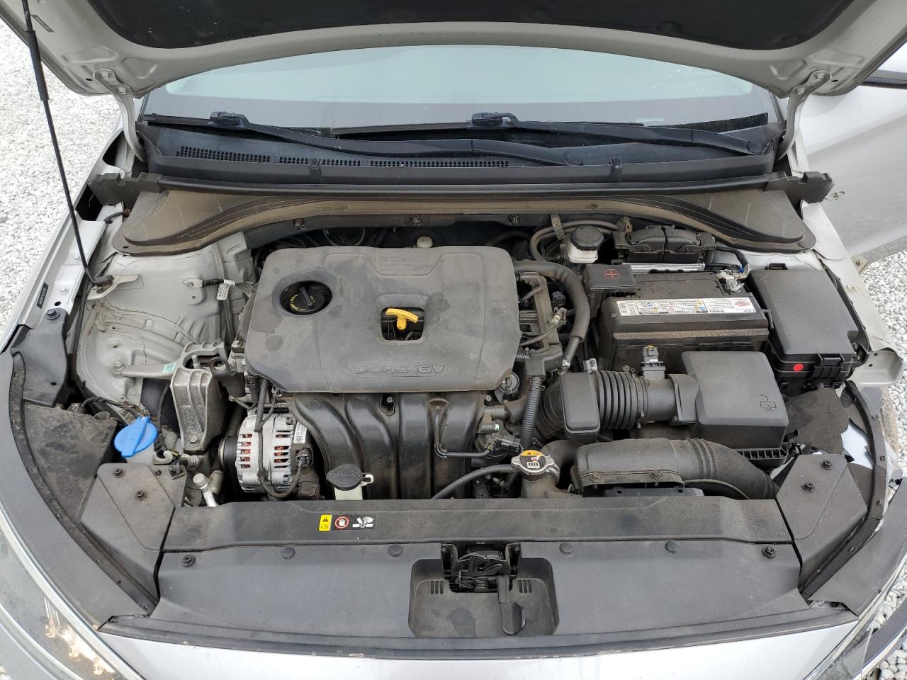 2020 Hyundai Elantra - Image 11