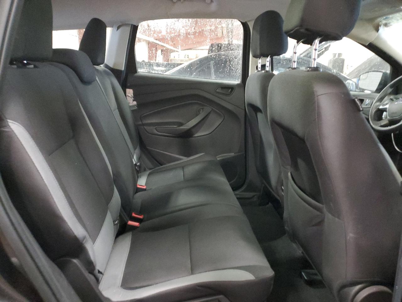 2015 Ford Escape - Image 11