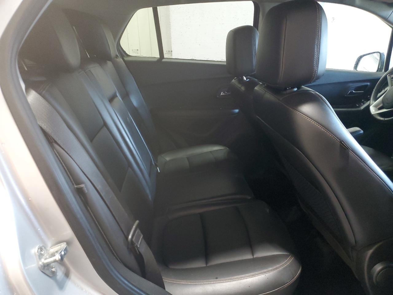 2021 Chevrolet Trax - Image 11