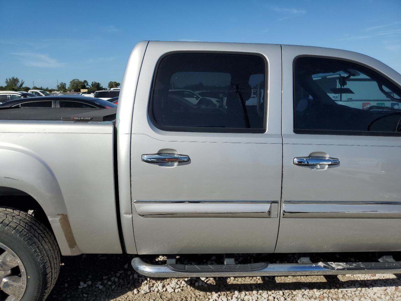 2010 GMC Sierra - Image 10