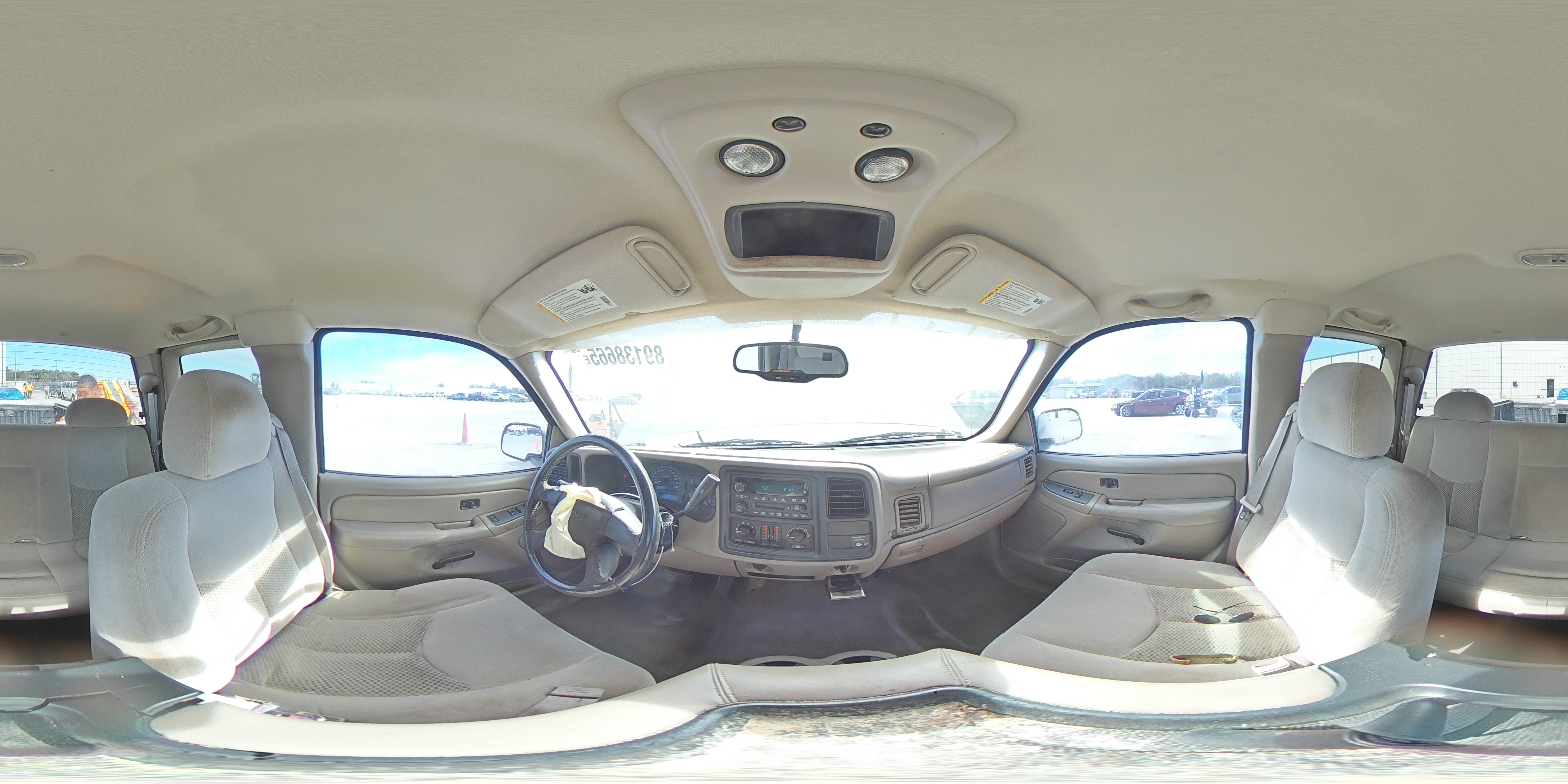 2004 Chevrolet Silverado - Image 13