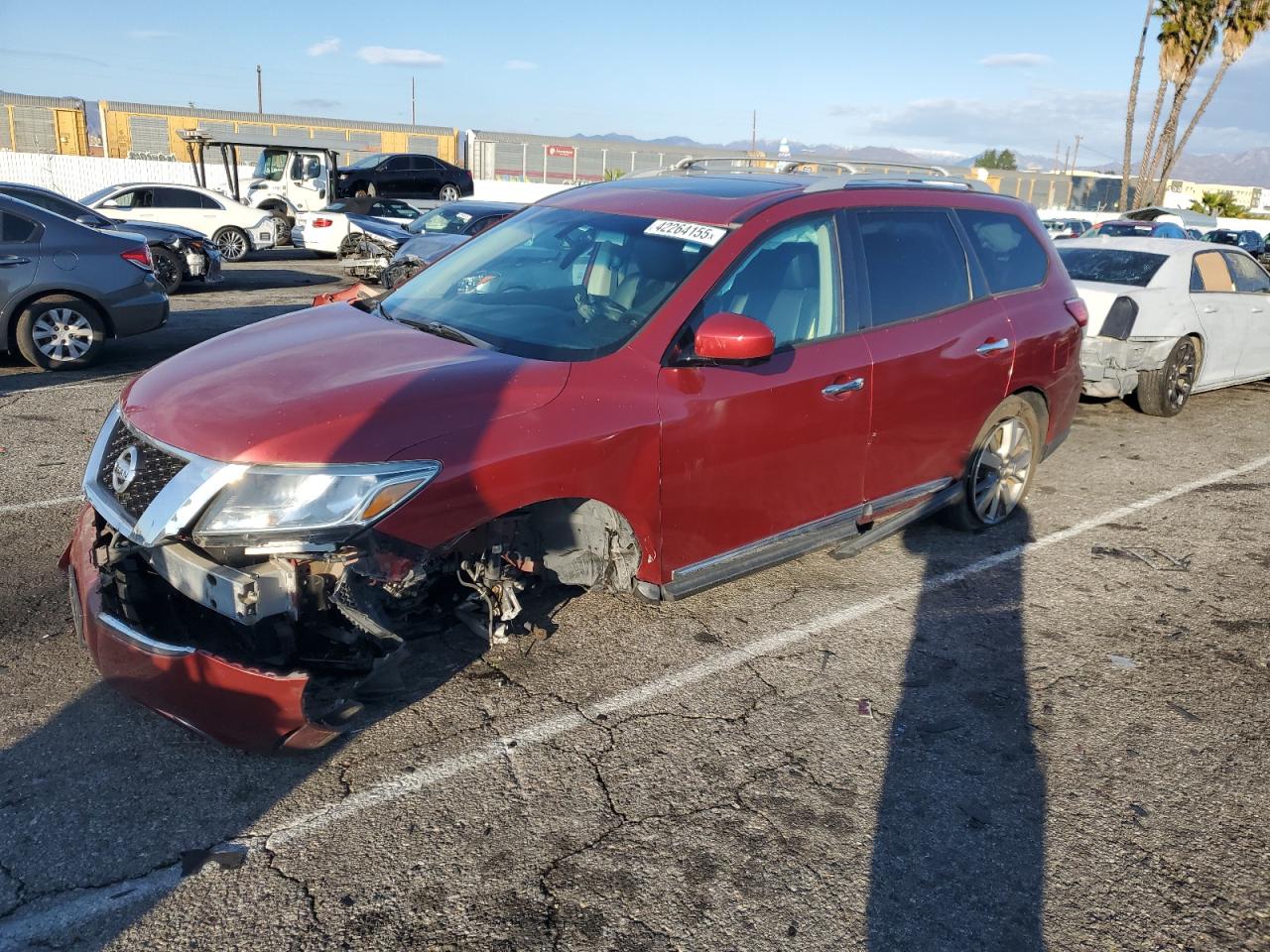 2016 Nissan Pathfinder - Image 1
