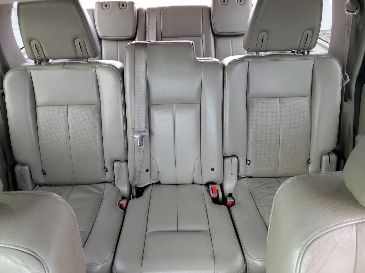 2013 Ford Expedition - Image 10