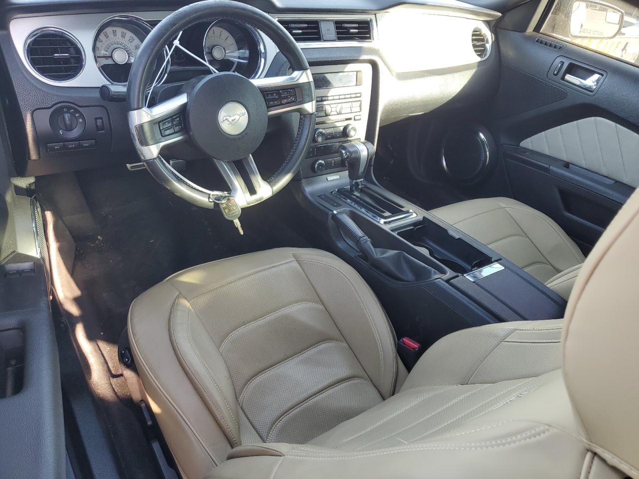 2012 Ford Mustang - Image 8