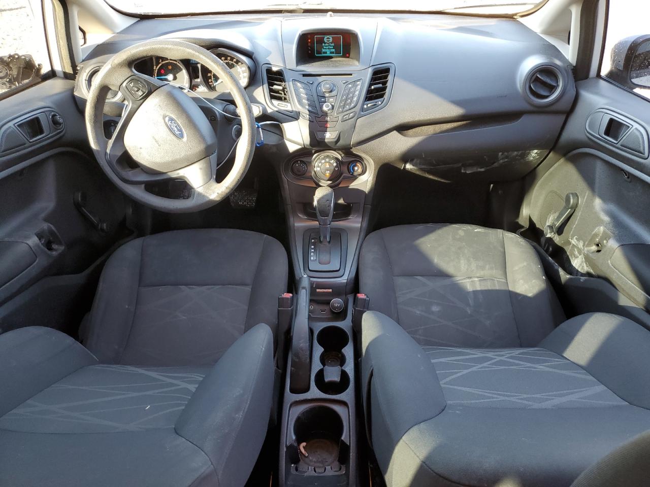 2015 Ford Fiesta - Image 8